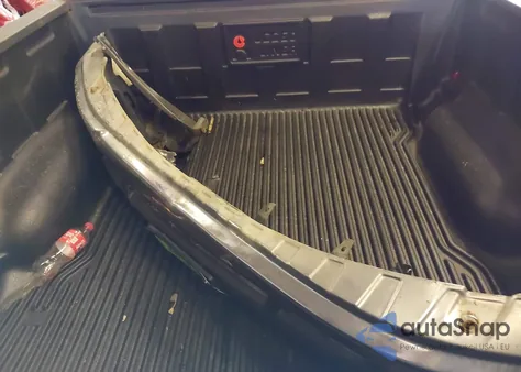 2013 Toyota Tundra Platinum 5.7L V8 z USA, uszkodzony, nr VIN 5TFHW5F18DX319464